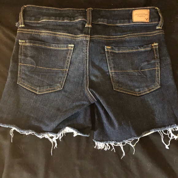 Shorts - Picture 3 of 5